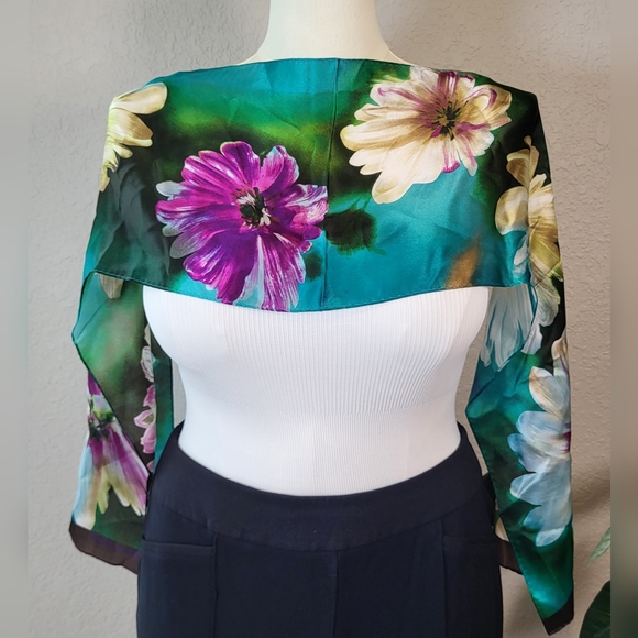 HARVE BENARD Elegant Teal Floral Silk Scarf - 53 x 10 (NWT) - Picture 6 of 8